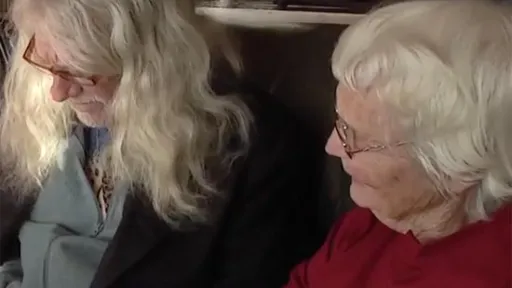 Margaret Mills & Martini Gotjé