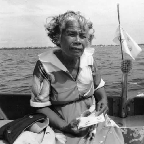 Nuclear tests in the Pacific – 4